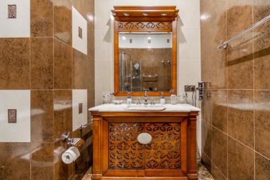 Дом, Ваутутинки к/п (Ватутинки), 1000 кв.м