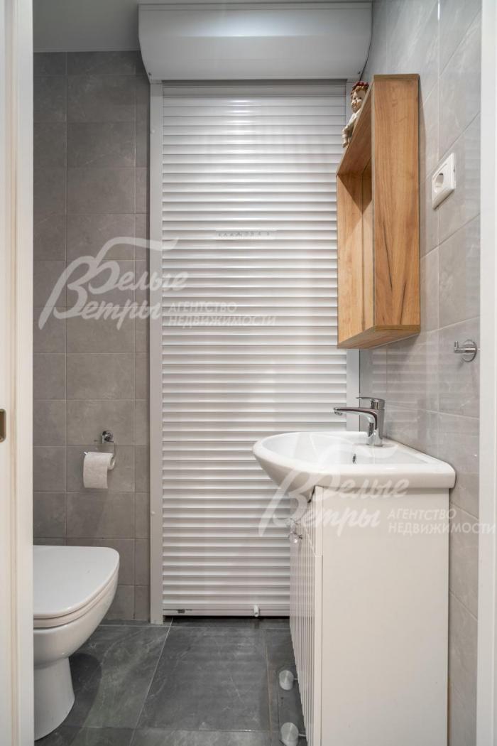 Санузел на 1-ом этаже.