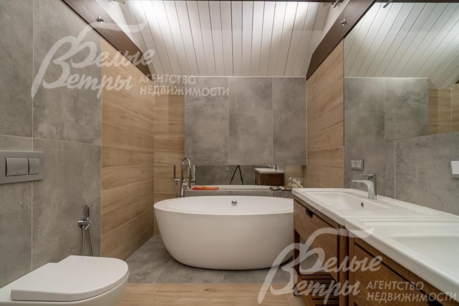 Отделка санузла - премиальная коллекционная плитка и керамогранит