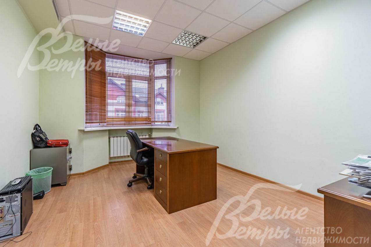 помещение 24,8 кв.м на 2-м этаже