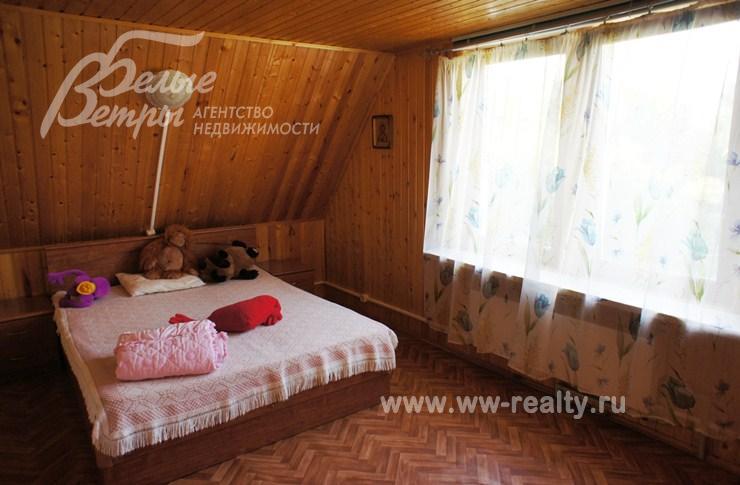 Спальня в мансарде