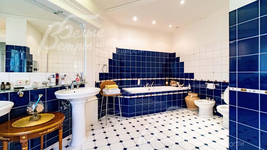 Ванная главной спальни 18 кв.м