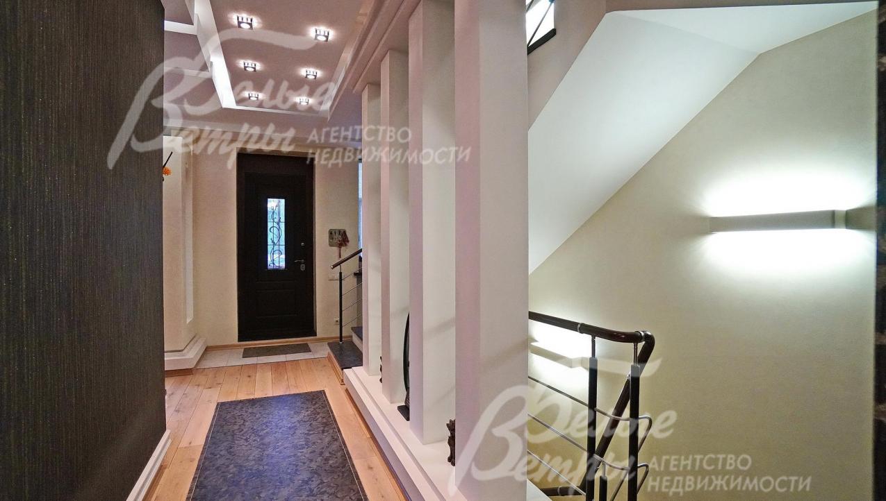 Холл 2-ого этажа