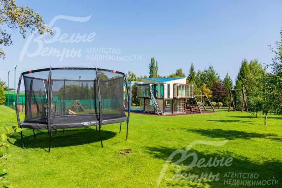 Зона детского отдыха и активностей.