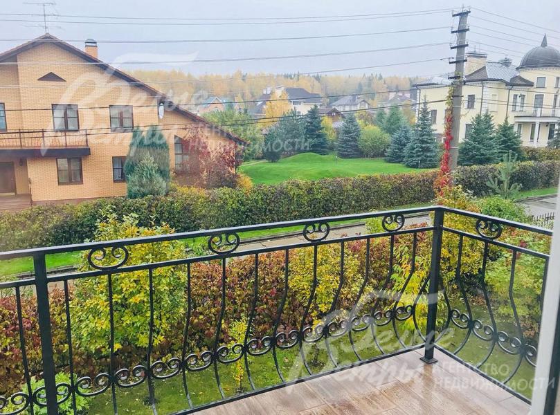 Вид с балкона