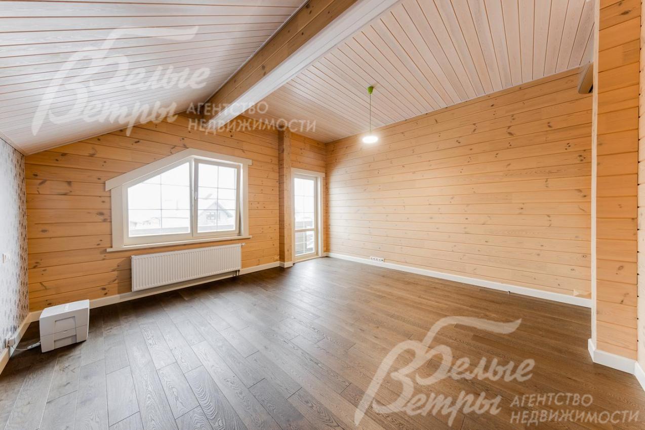 В доме 4 спальни