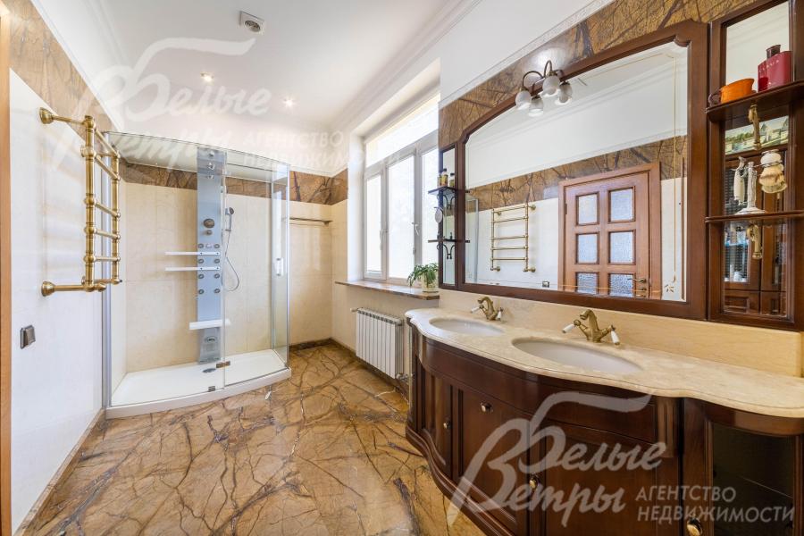 Санузел в главной спальне