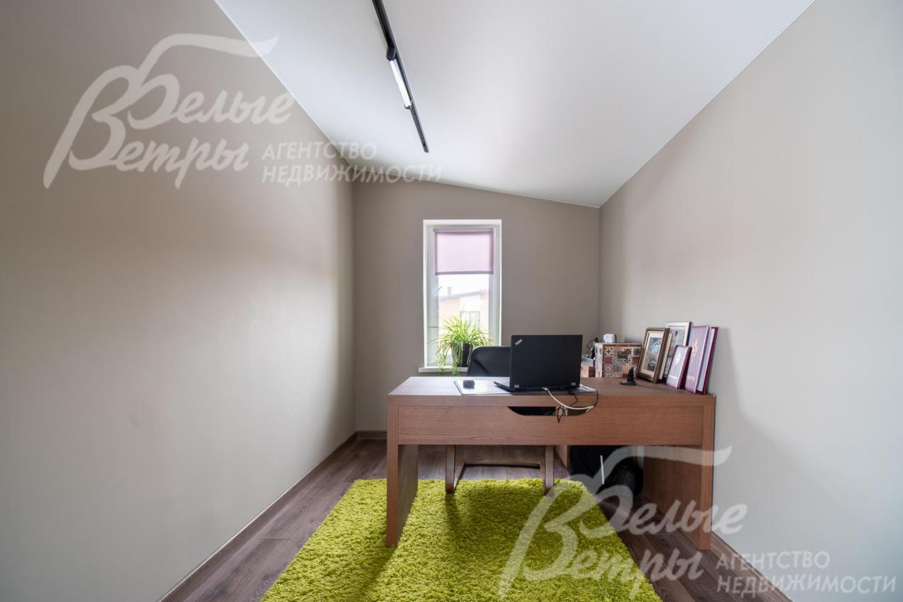 Кабинет на втором этаже