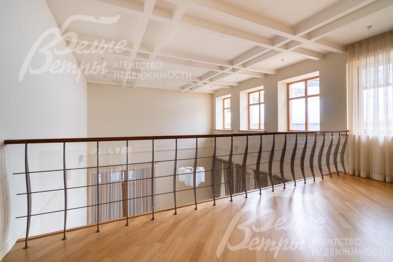 Галерея второго света