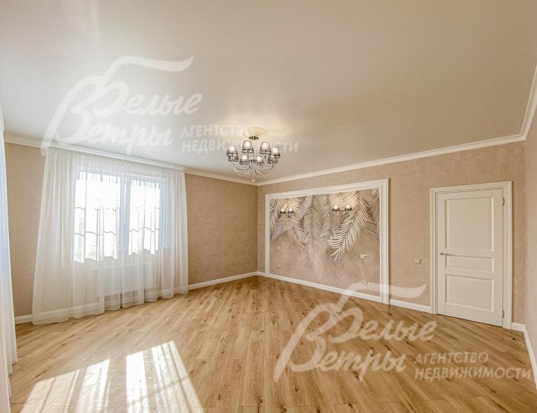 Светлые межкомнатные двери из МДФ