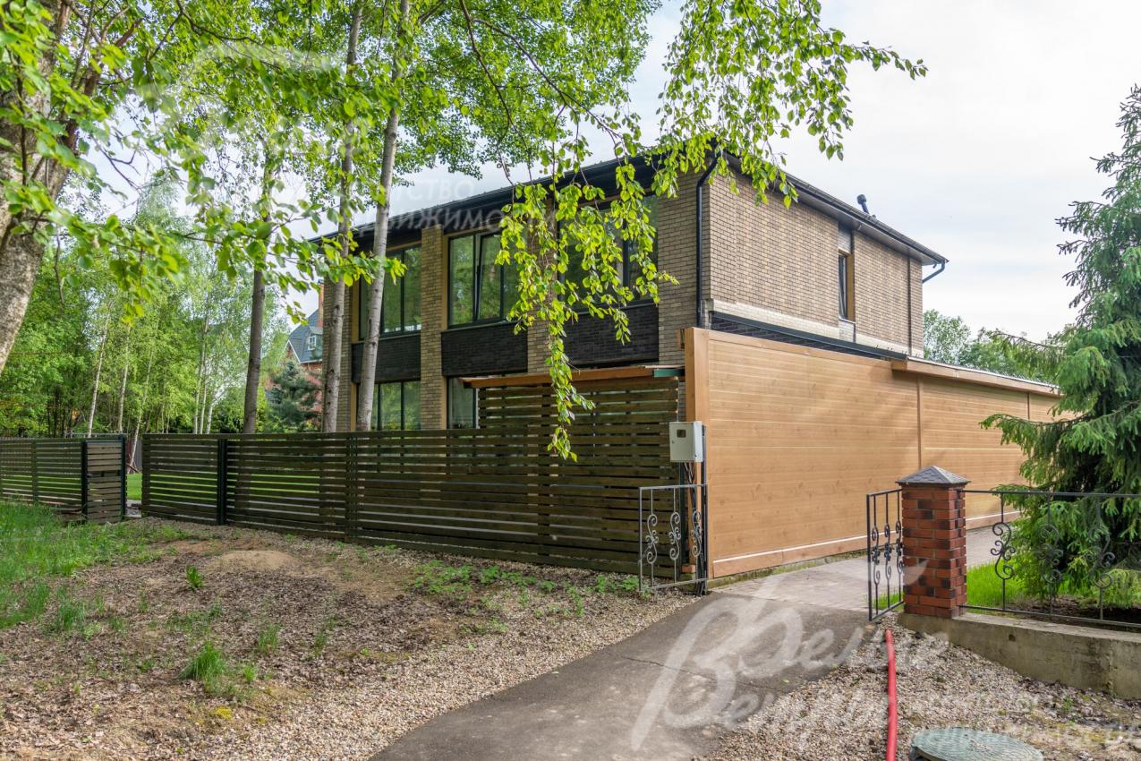 Собственный выход в лес 