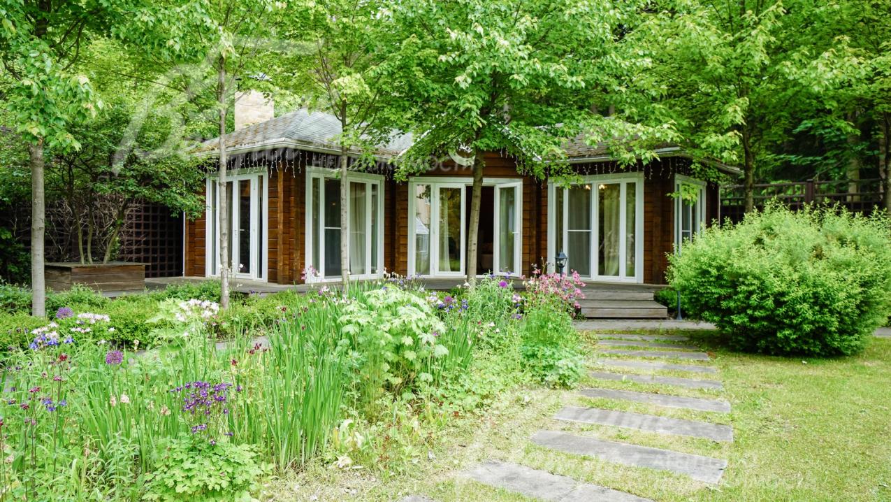 Дом для барбекю из клееного бруса, отапливается электрическим теплым полом