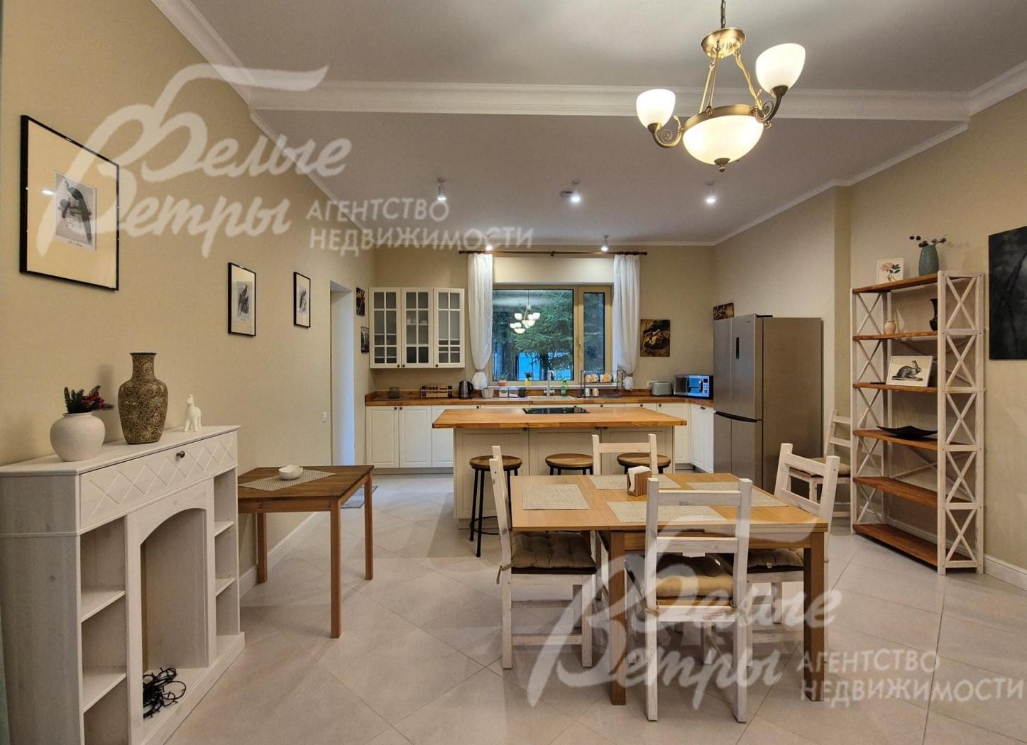 Обеденная группа из массива дерева