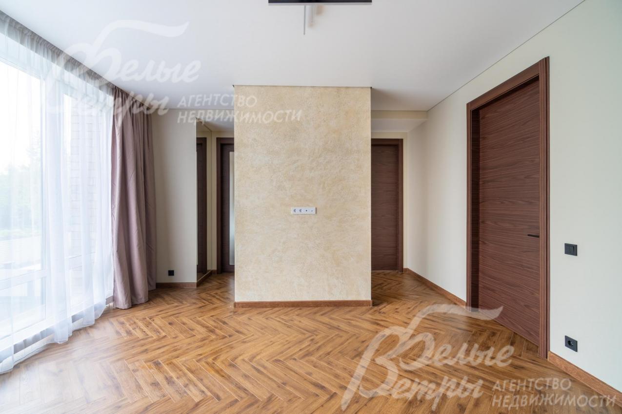 Мастер-спальня с гардеробной и санузлом