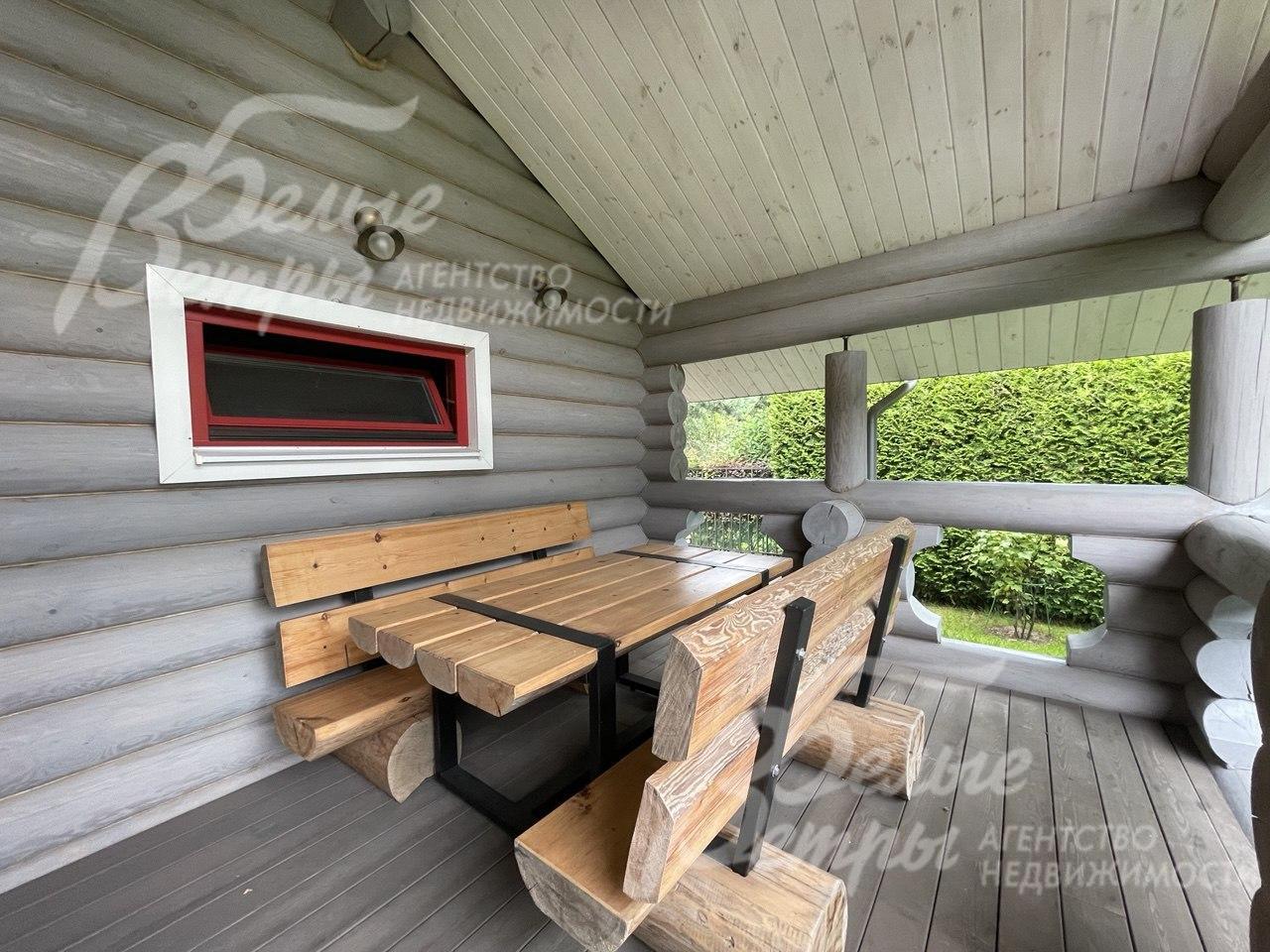 Беседка в бане