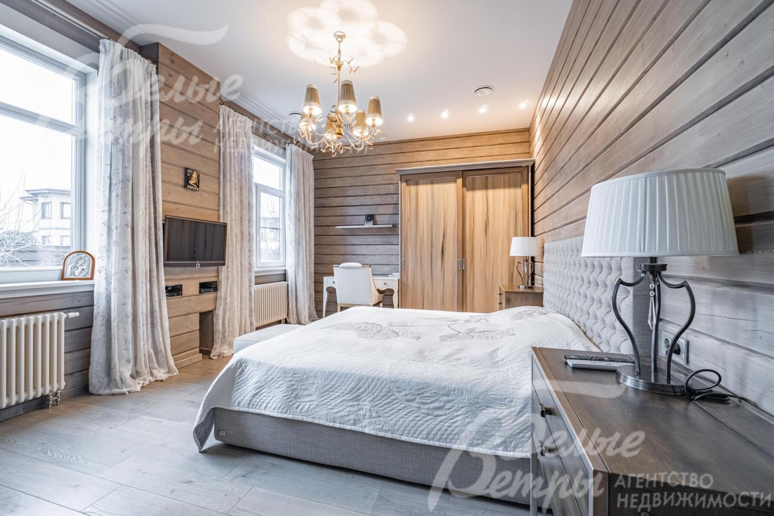 В доме 5 спален