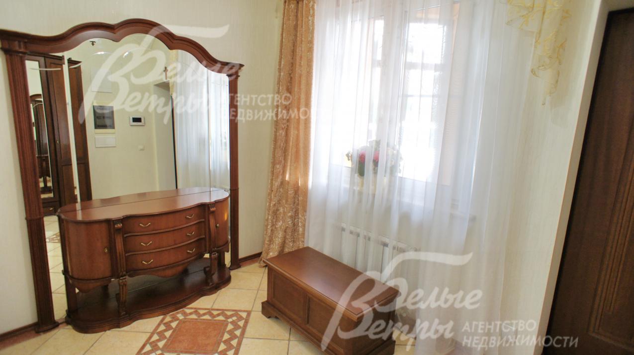 Холл-прихожая 9,5 кв.м