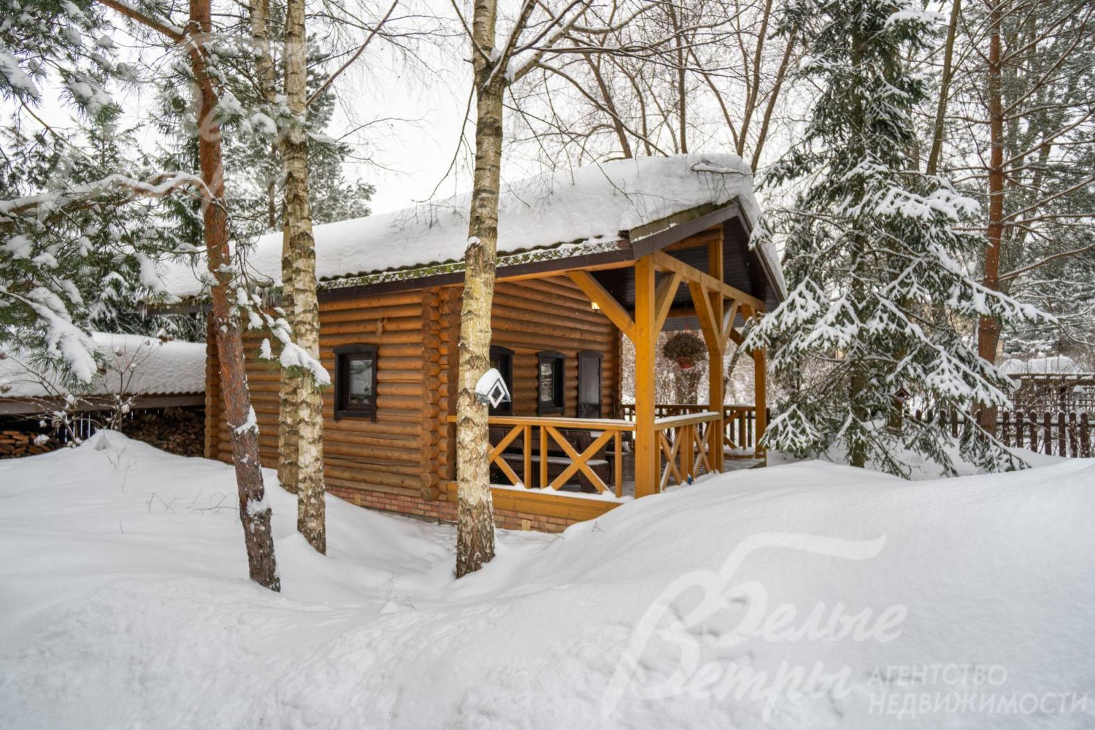Баня отапливается от домового котла, она также полностью отделана и меблирована