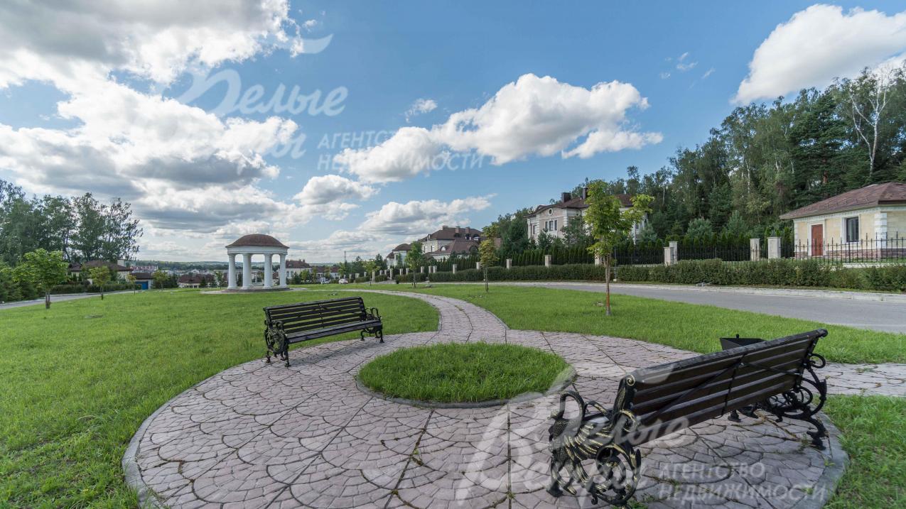 Места для отдыха в поселке Идиллия