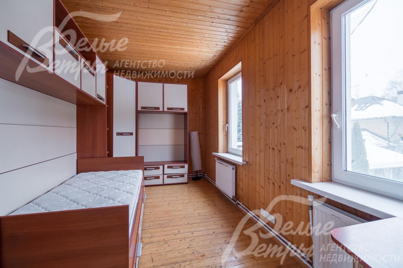 Спальня 16,1 кв.м в гостевом доме