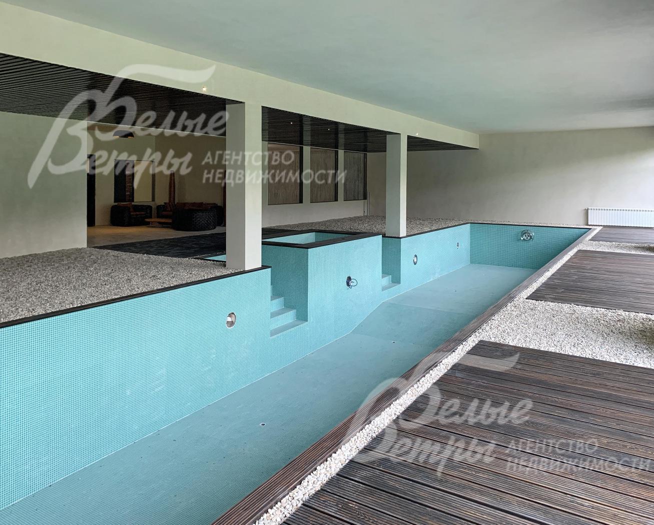 СПА-зона с бассейном