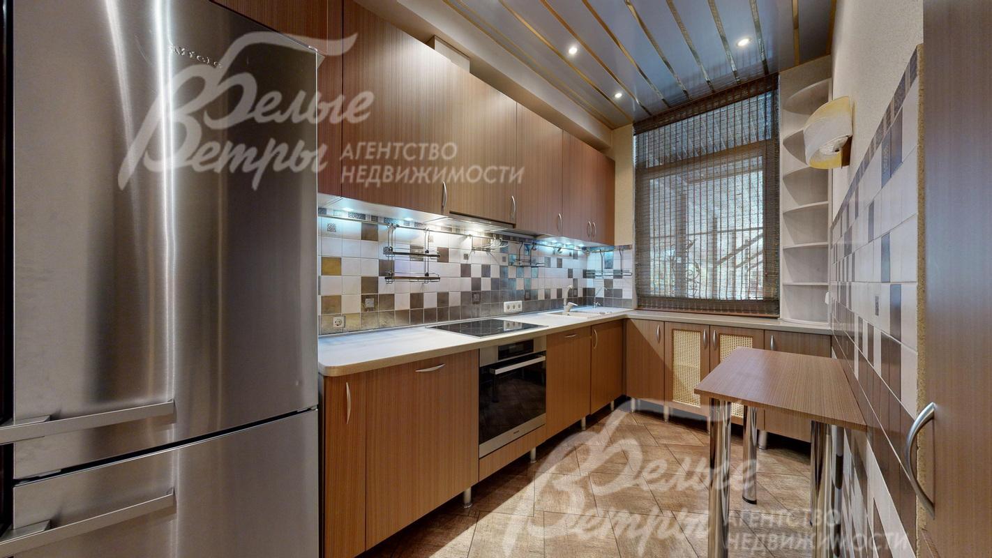 Кухонный гарнитур полностью оборудован