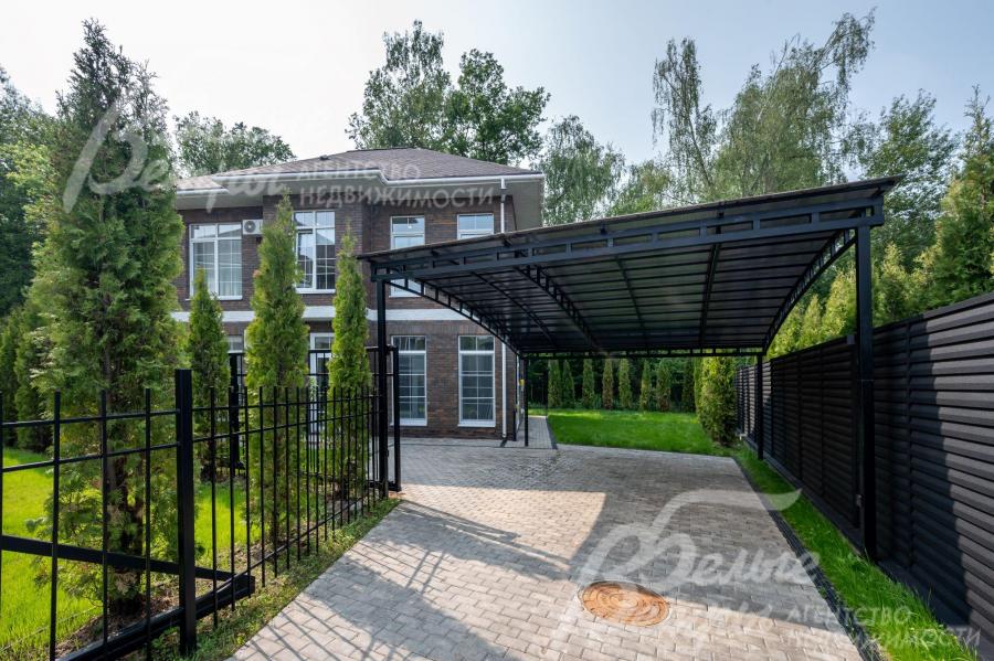 Крытый навес для стоянки 2 авто.