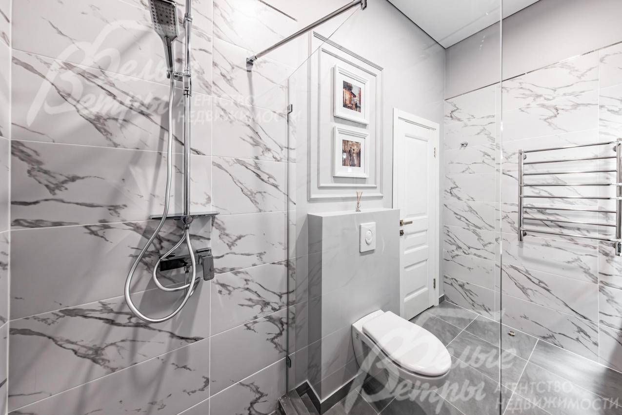 Душевая в мастер-спальне