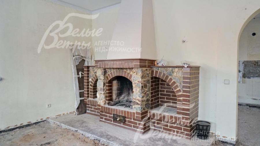 Камин в гостиной, до реконструкции