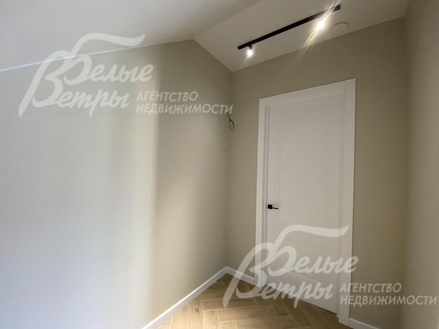 Потолки натяжные со встроенными светильниками