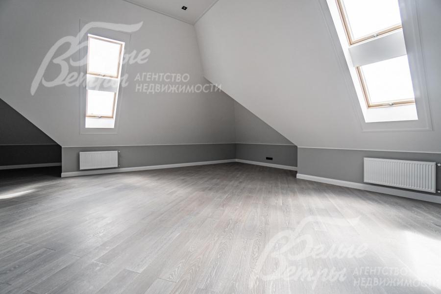 На 3 этаже мансардные окна Velux