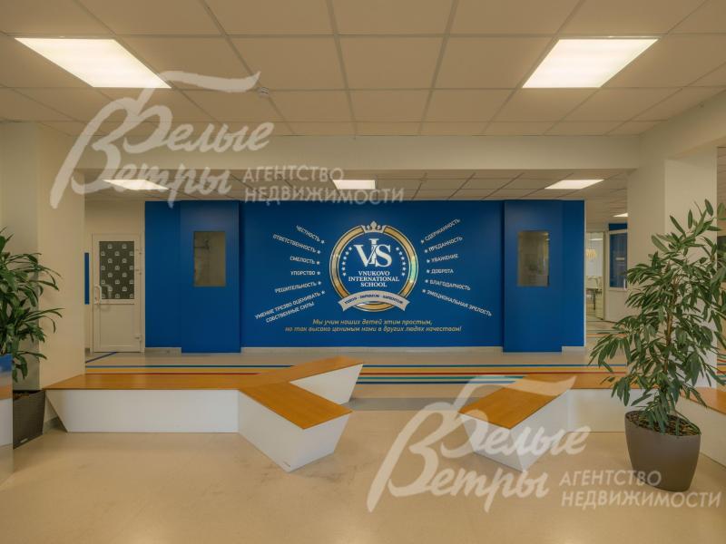 Школа и детский сад на территории клубного ЖК