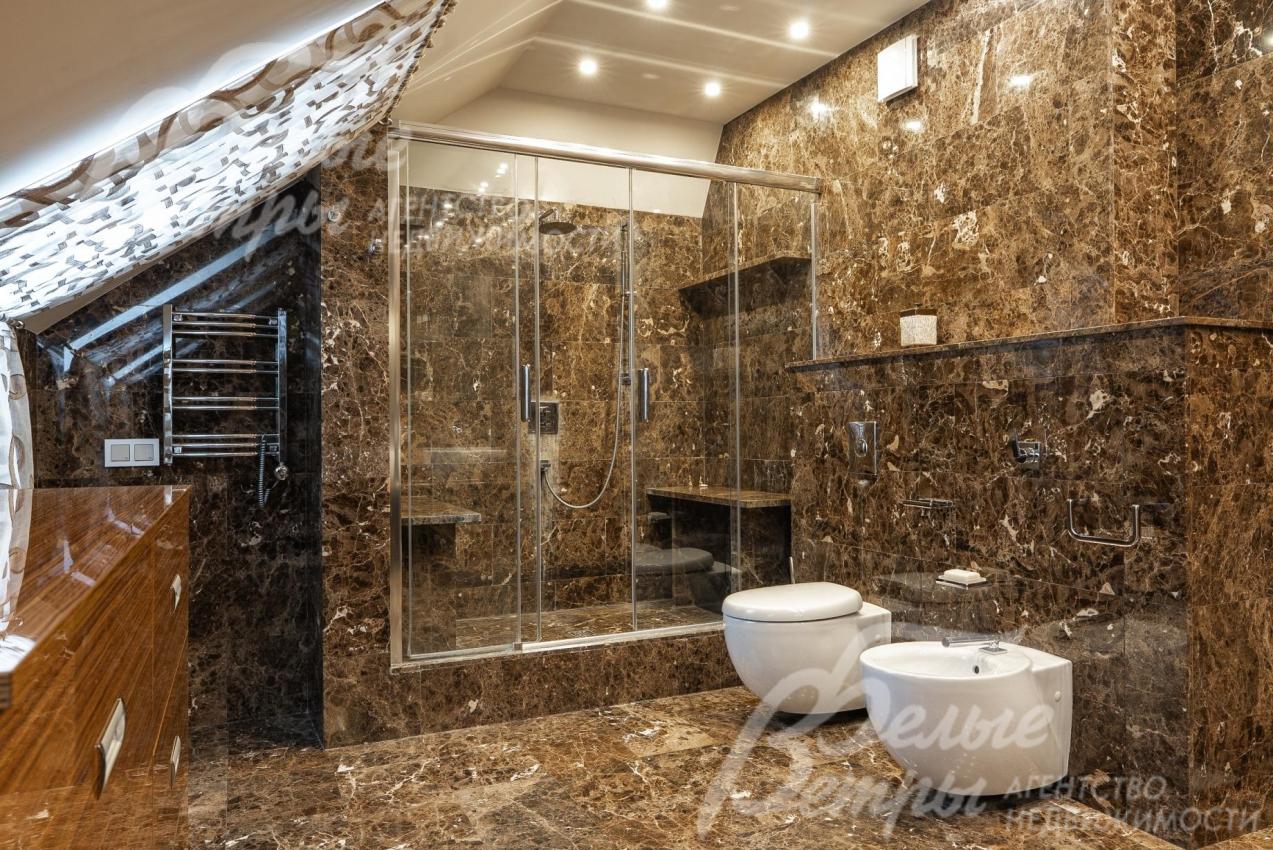 Санузел при мастер спальне