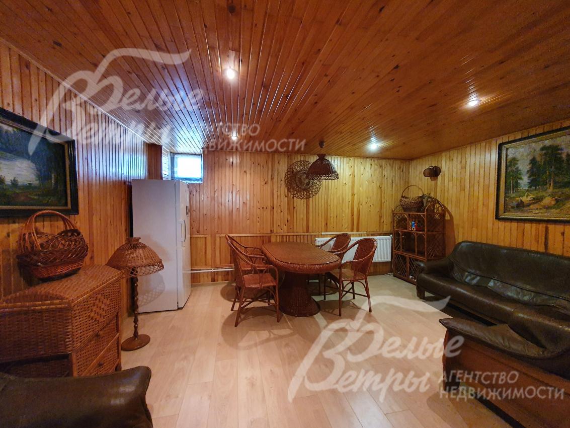 Комната отдыха при бассейне