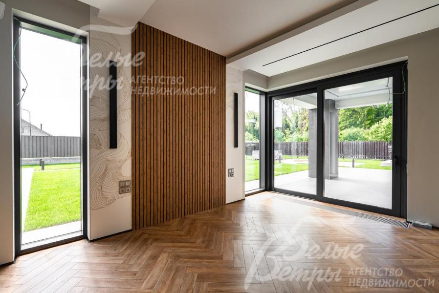 Панорамные алюминиевые подъемно-сдвижные системы от  компании АлютехТеплая система с терморазрывом.