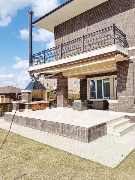 Патио с барбекю 