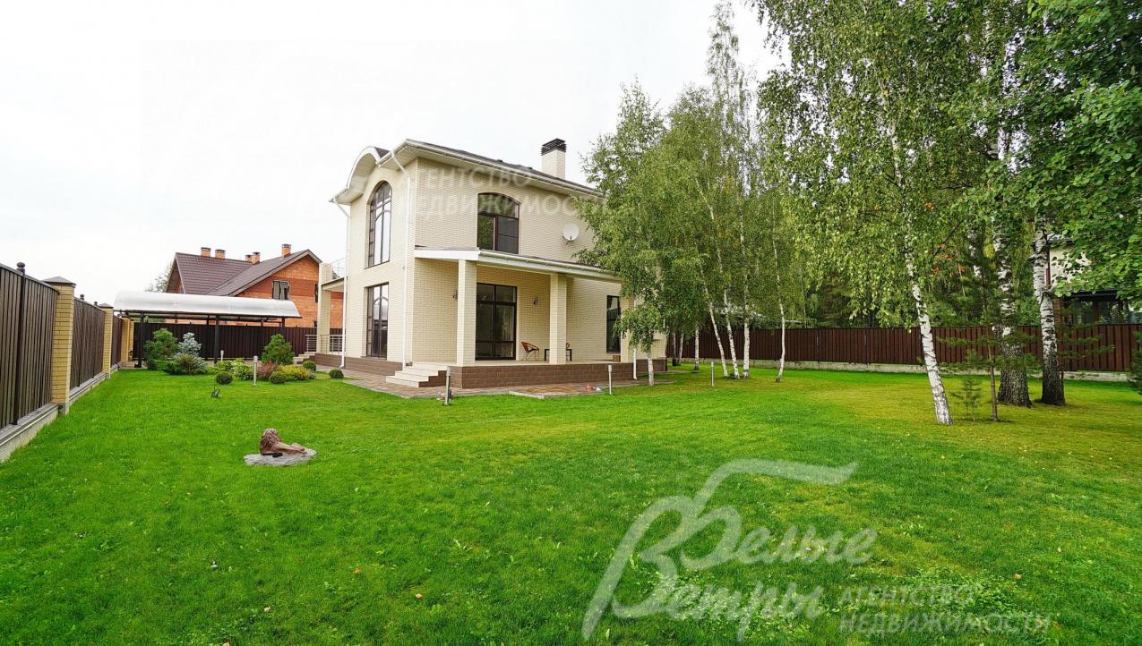 На участке взрослые деревья 23 березы, 4 осины, 5 сосен(2.5-4м)