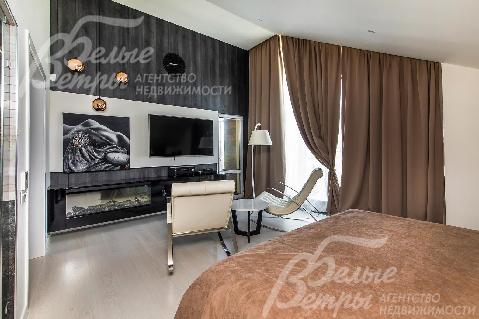 Мастер-спальня с санузлом и гардеробной