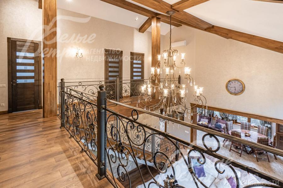 Холл-галерея 21 кв.м