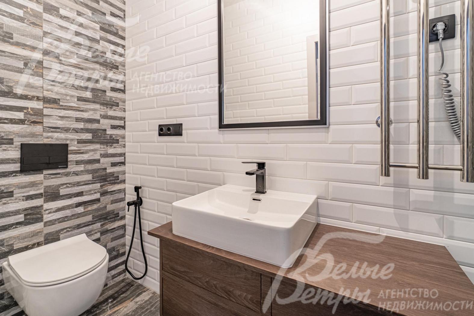 Гостевой санузел на первом этаже