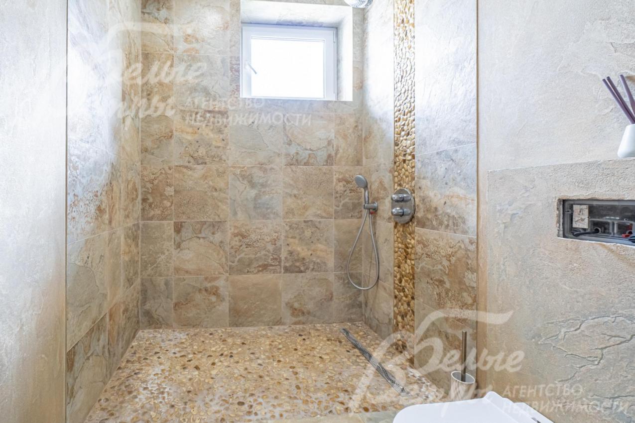 Санузел в спальне