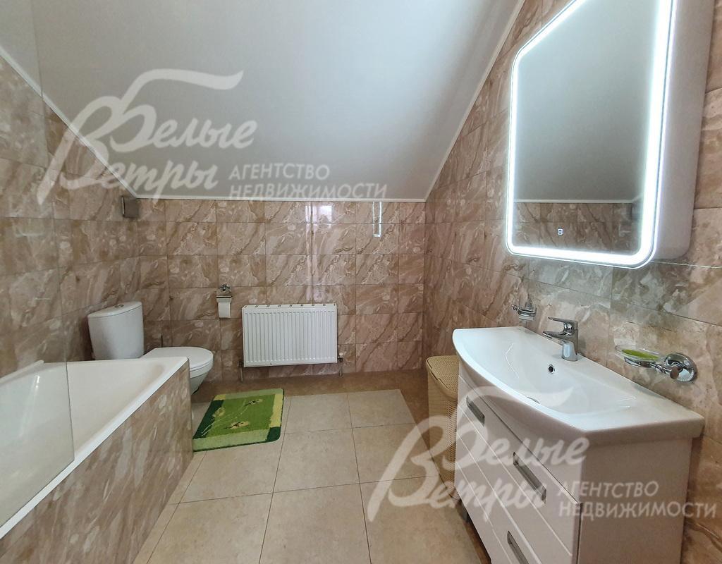 Санузел с ванной на 2 этаже