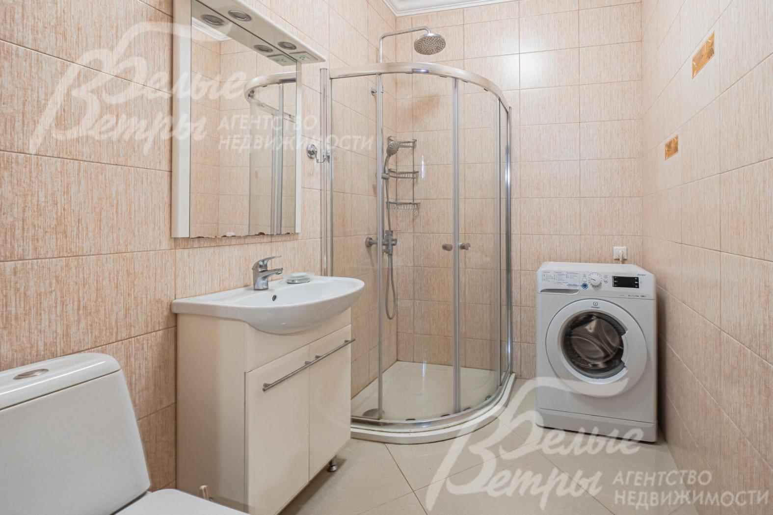 Санузел с душем в цоколе