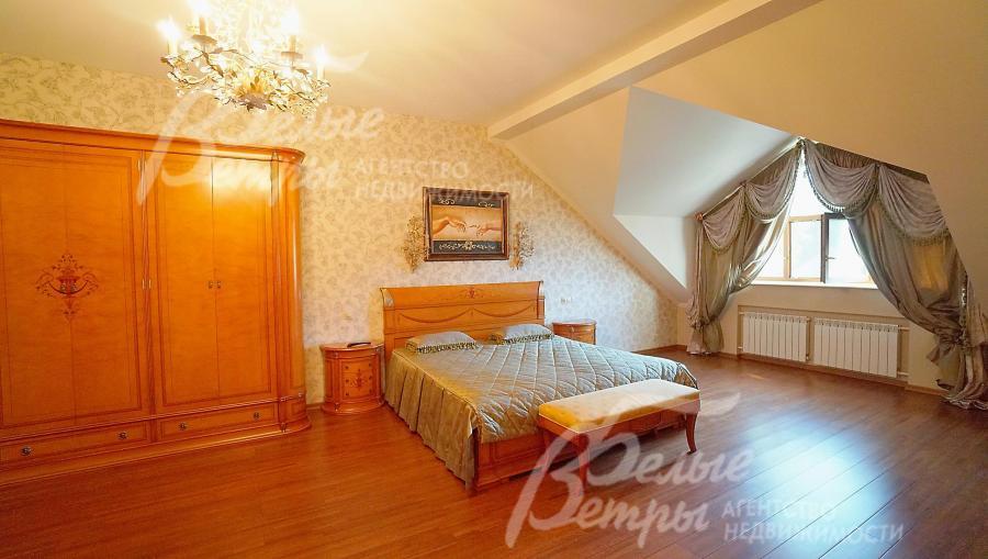 Главная спальня 50 кв.м с с/у 9 кв.м и гардеробной 6 кв.м