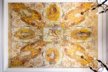 Дом, 1000 кв.м