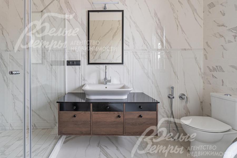 Установлена импортная сантехника