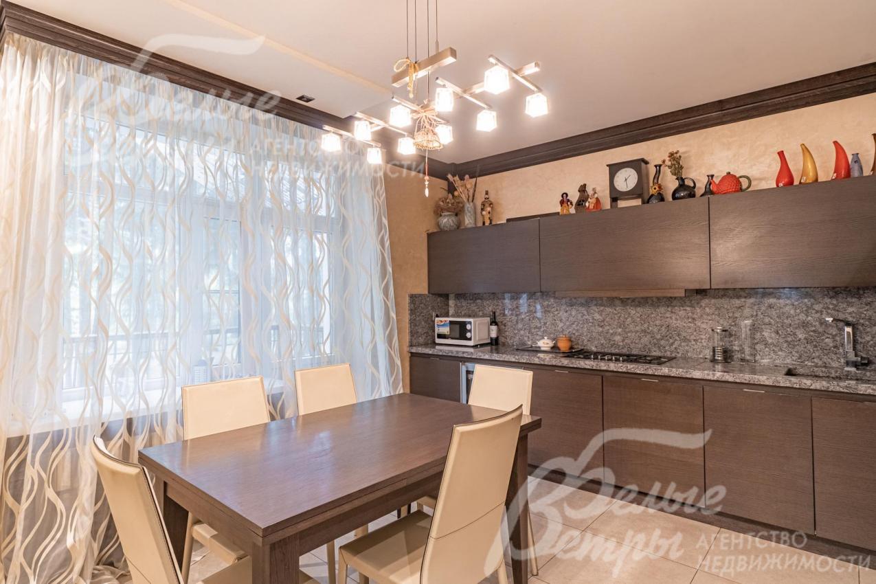 Кухня-столовая 18 кв.м