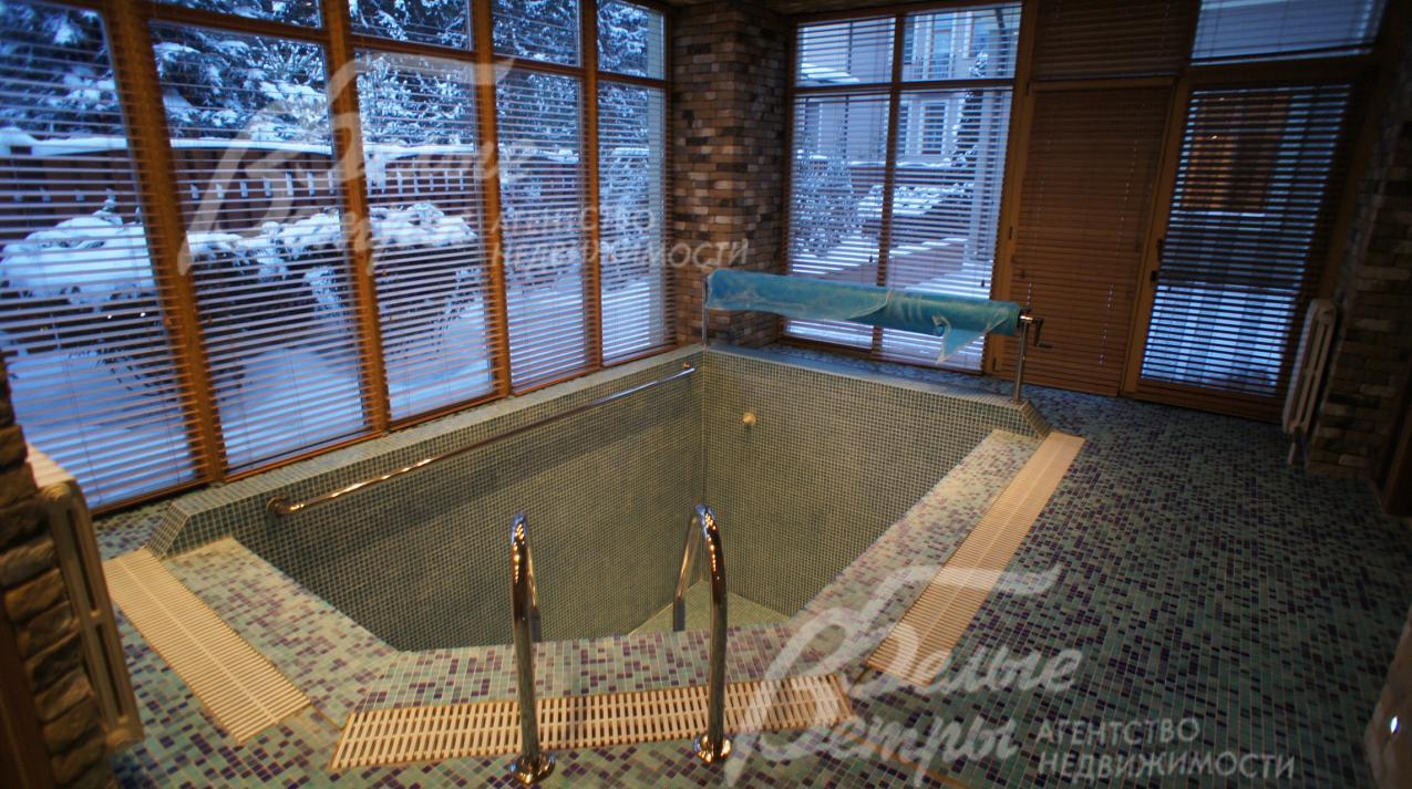 Зона сауны с купелью